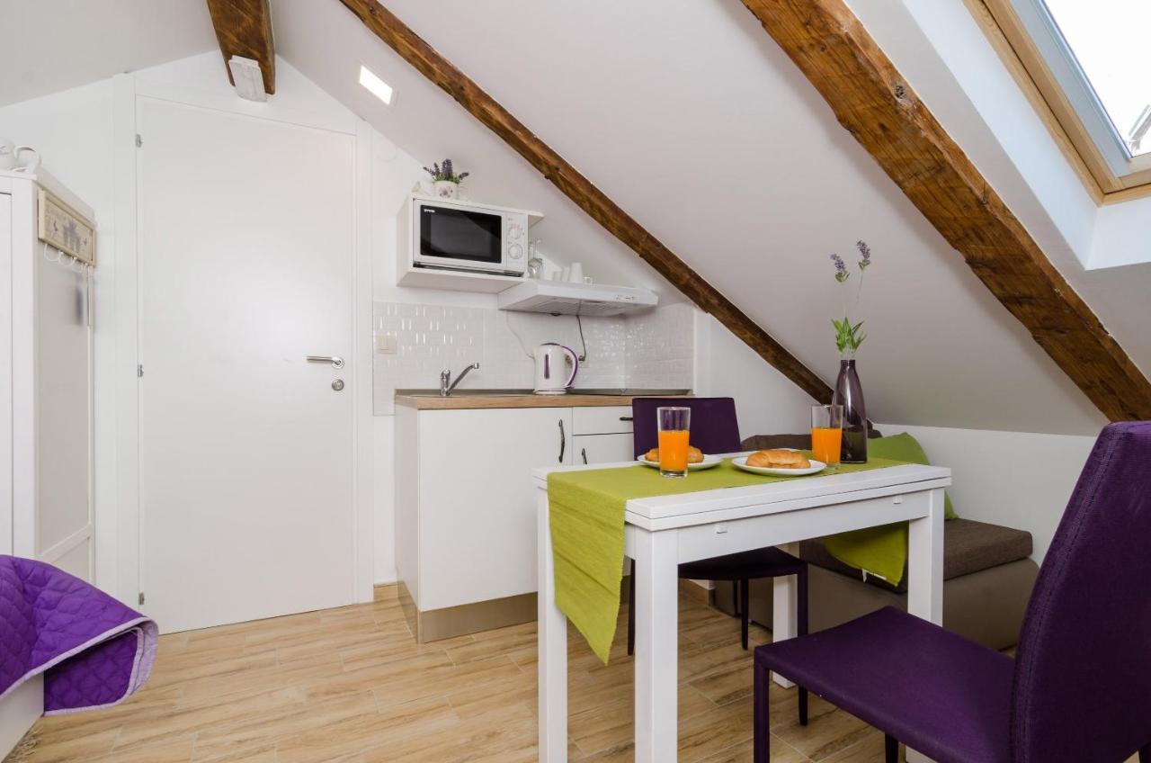 Lavender Garden Apartment
